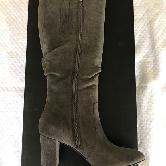 H by Halston tall shaft Suede boots - 8.5, NIB - Picture 5 of 10